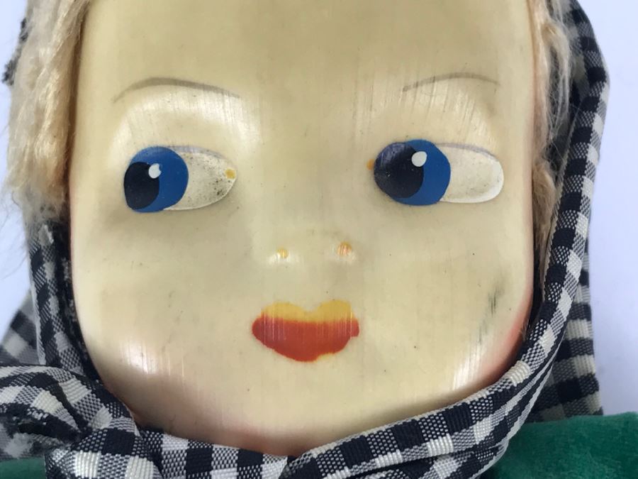 Vintage International Doll [Photo 4]