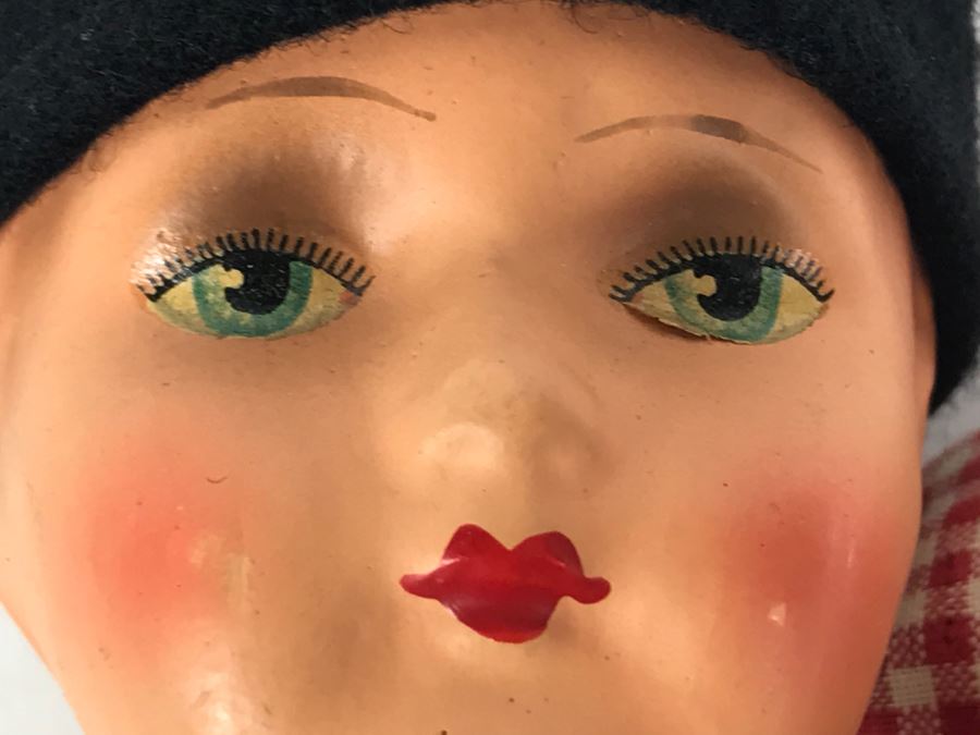 Pair Of Vintage International Dolls [Photo 5]