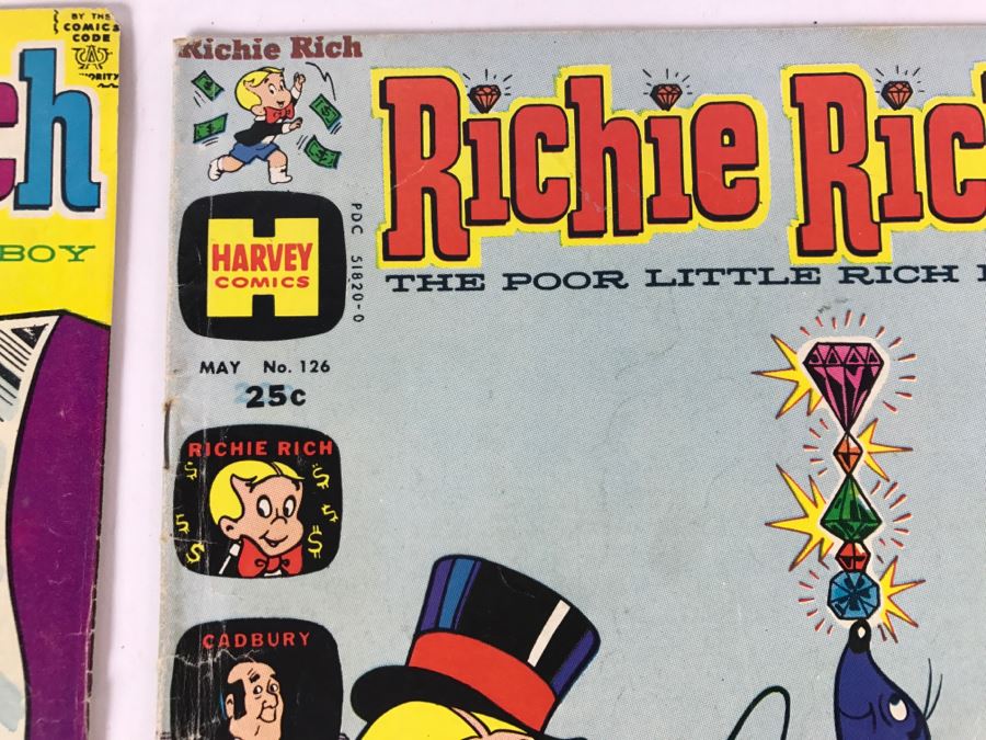 (6) Richie Rich Comic Books #125, 126, 128, 130, 131, 132 [Photo 5]