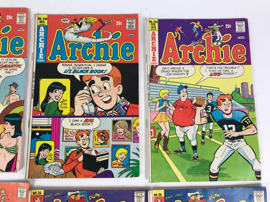 (10) Archie And Archie Annual Comic Books - Archie # 244, 245, 247, 249, 250, 254, 256, 275 And Pair Of Archie Annual #26 [Photo 6]