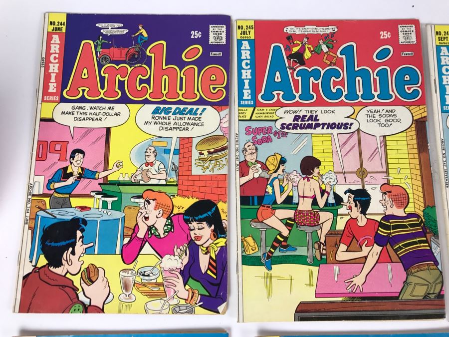 (10) Archie And Archie Annual Comic Books - Archie # 244, 245, 247, 249, 250, 254, 256, 275 And Pair Of Archie Annual #26 [Photo 2]