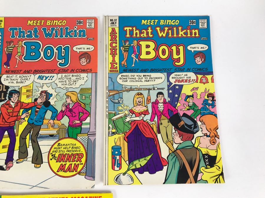 (9) Comic Books That Wilkin' Boy, Mad House Glads, Mad House Comics And Lil Jinx Christmas Bag [Photo 6]