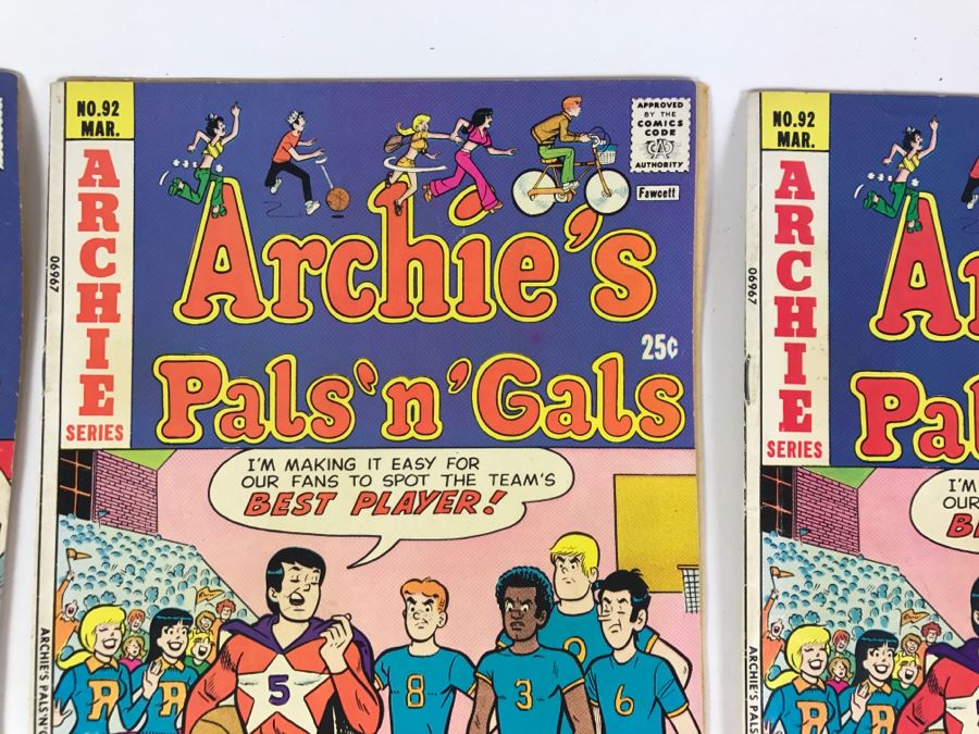 (12) Archie's Pals 'N' Gals Comic Books #84, 90, 92, 92, 96, 97, 98, 99, 100, 104, 105, 109 [Photo 5]