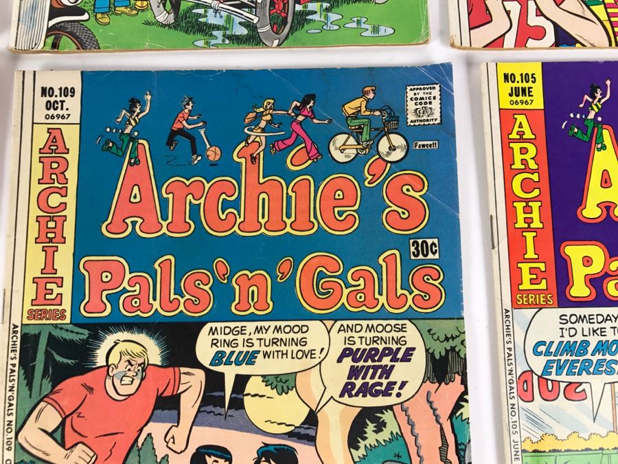 (12) Archie's Pals 'N' Gals Comic Books #84, 90, 92, 92, 96, 97, 98, 99, 100, 104, 105, 109 [Photo 13]