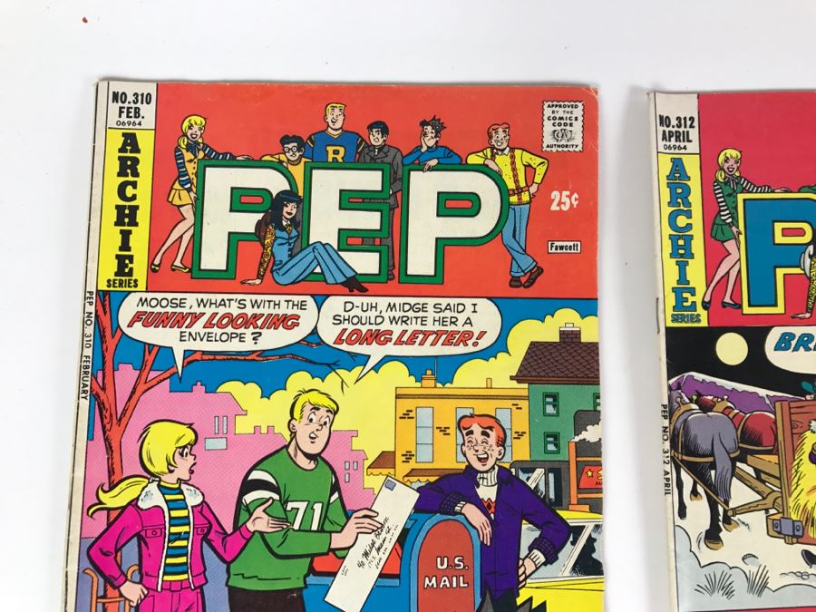 (8) PEP Comic Books #310, 312, 313, 314, 315, 318, 325, 326 [Photo 3]