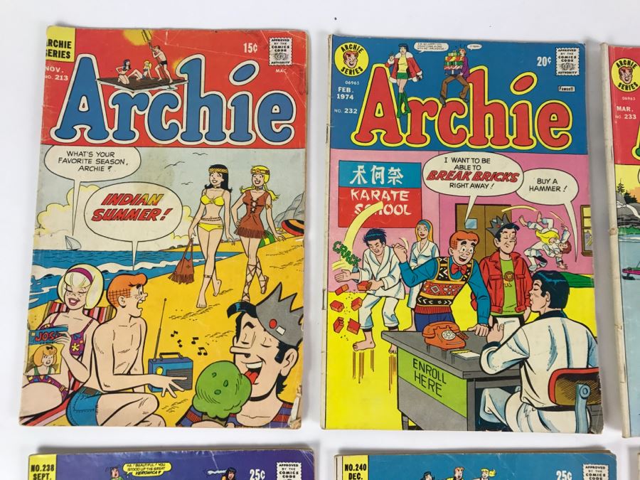 (7) Archie Comic Books #213, 232, 233, 234, 238, 240, 243 [Photo 2]