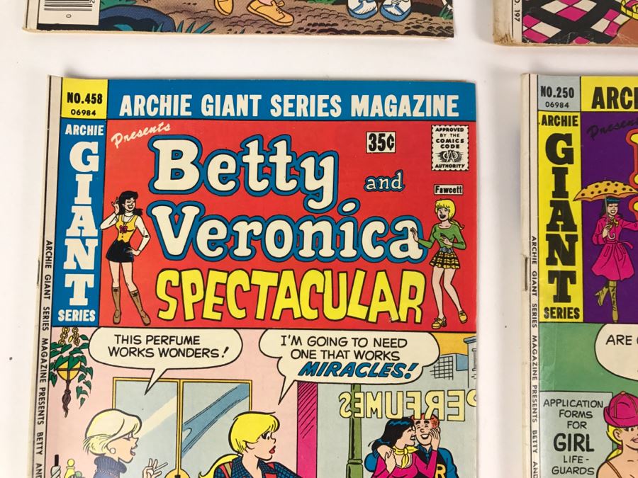 (8) Betty And Veronica Spectacular #462, 197, 226, 234, 458, 250, 238, 246 Comic Books [Photo 7]