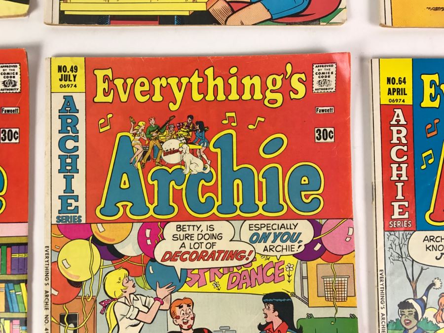 (8) Everything's Archie #39, 40, 41, 43, 44, 47, 49, 64 Comic Books [Photo 9]