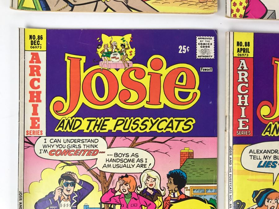 (8) Josie And The Pussycats #78, 82, 83, 84, 86, 88, 89, 90 Comic Books [Photo 7]