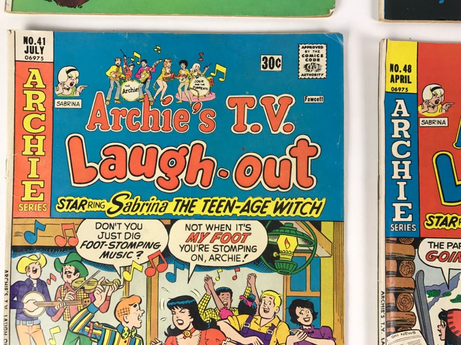(5) Archie's T.V. Laugh Out #33, 34, 36, 41, 48 Comic Books [Photo 7]