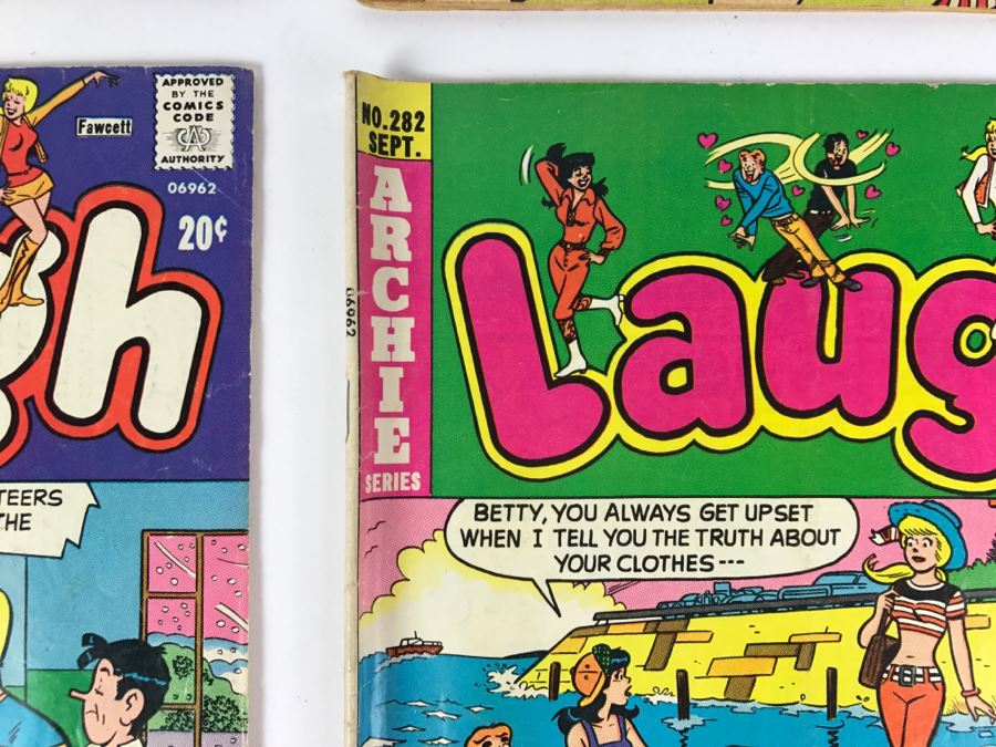 (6) Laugh #207, 227, 237, 275, 276, 282 Comic Books [Photo 9]