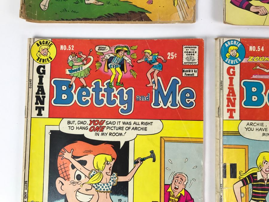 (6) Betty And Me #4, 5, 46, 52, 54, 55 Comic Books [Photo 7]