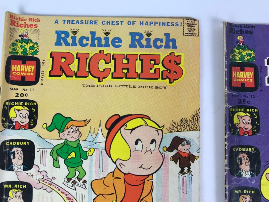 (4) Richie Rich Riches #11, 12, 13, 15 Comic Books [Photo 3]