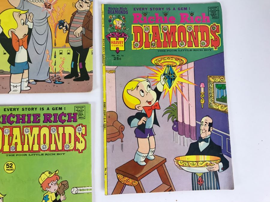 (9) Richie Rich Diamonds #10, 12, 13, 14, 16, 17, 19, 22, 24 Comic Books [Photo 6]