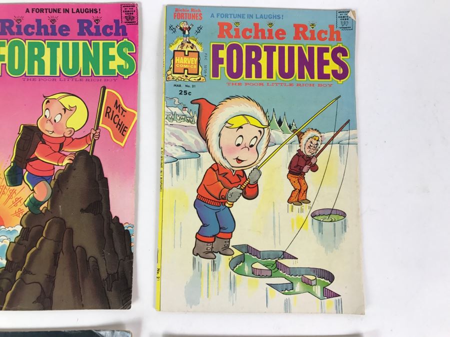 (6) Richie Rich Fortunes #19, 20, 21, 22, 24, 29 Comic Books [Photo 4]