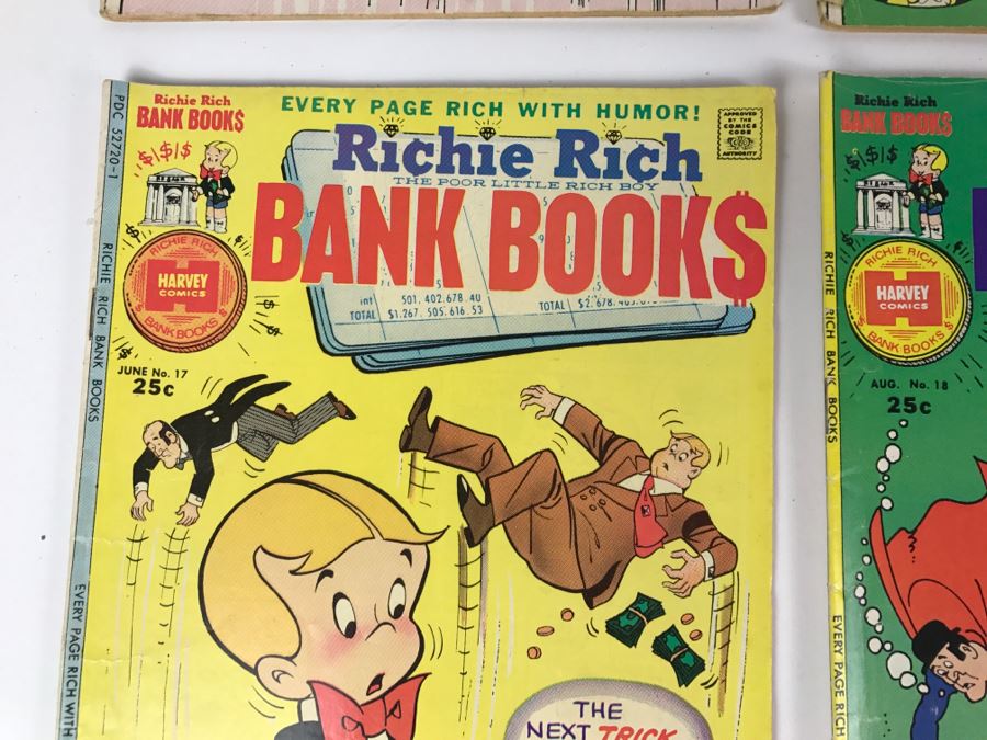 (11) Richie Rich Bank Book #11, 12, 13, 14, 15, 16, 17, 18, 20, 21, 24 Comic Books [Photo 12]
