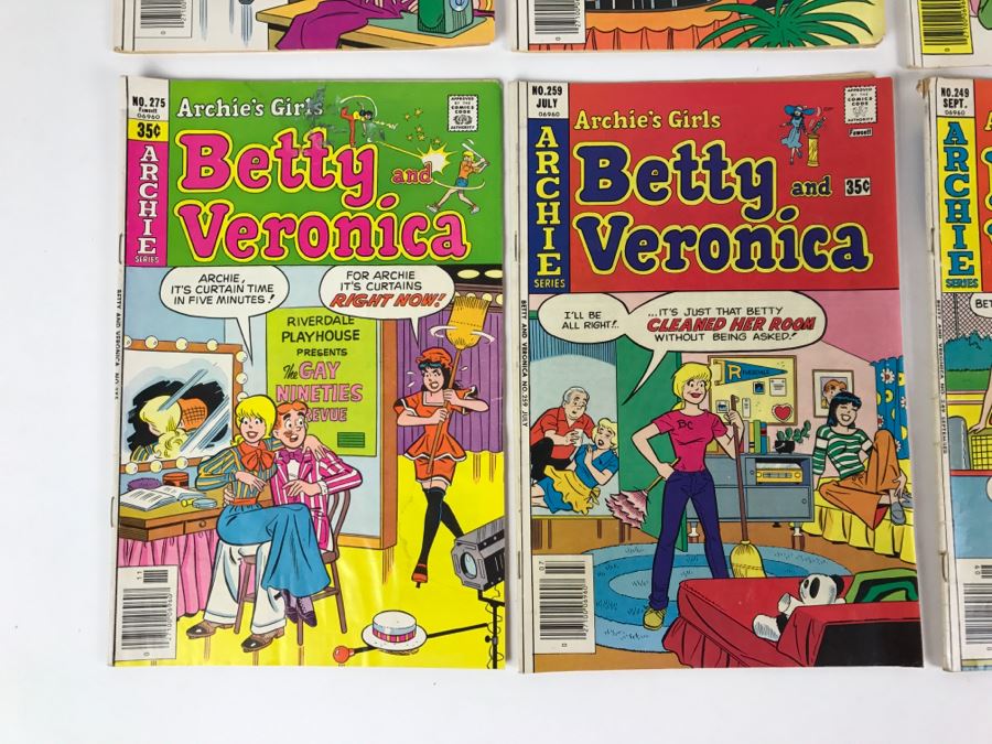 (7) Betty And Veronica #268, 264, 258, 269, 275, 259, 249 Comic Books [Photo 8]