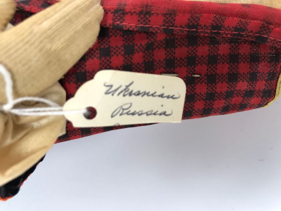 Vintage Ukranian Russian Doll [Photo 8]