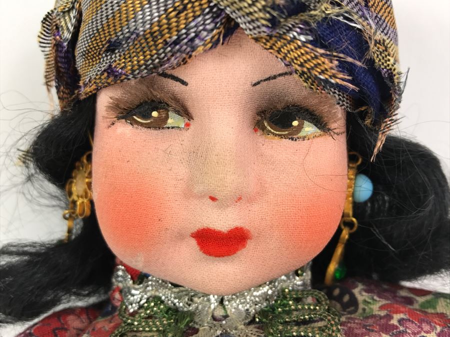 Vintage International Doll [Photo 3]