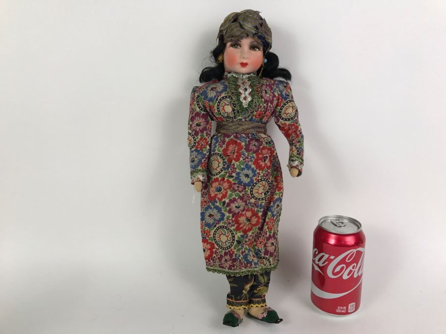 Vintage International Doll [Photo 1]