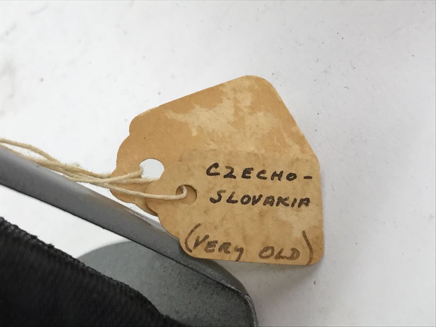 Pair Of Vintage Czechoslovakia Dolls [Photo 2]