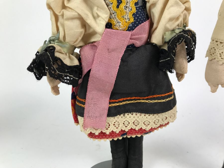 Pair Of Vintage Czechoslovakia Dolls [Photo 7]