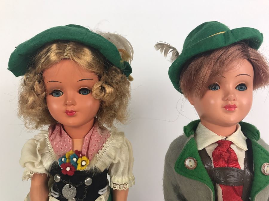 Pair Of Vintage International Dolls [Photo 2]