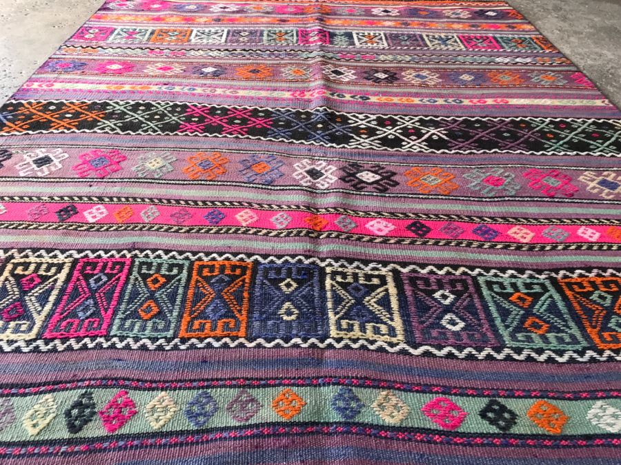 Vintage Turkish Embroidery Kilim Rug With Vivid Colors 4'10' X 7'2' [Photo 8]