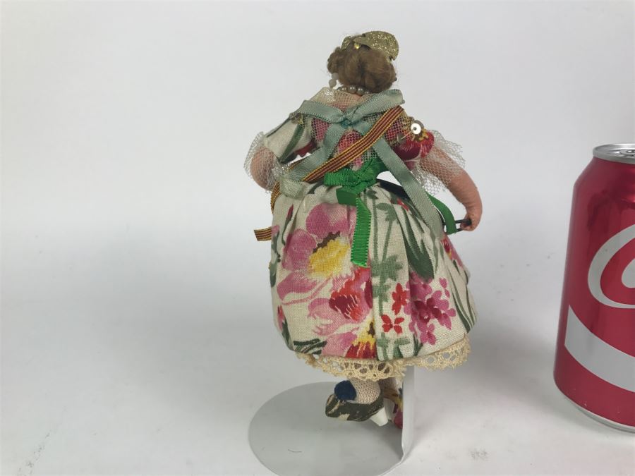 Vintage International Doll [Photo 6]