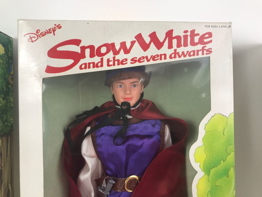 (3) Vintage Snow White And The Seven Dwarfs Dolls New In Boxes [Photo 7]