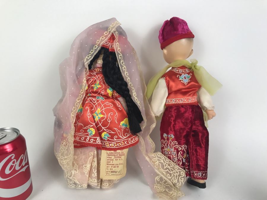 Vintage 1980 Russian Olympic Commerative Dolls [Photo 7]