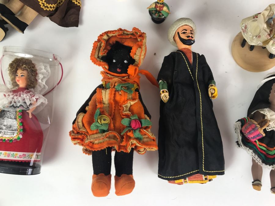 Collection Of Vintage International Dolls - See All Photos [Photo 14]