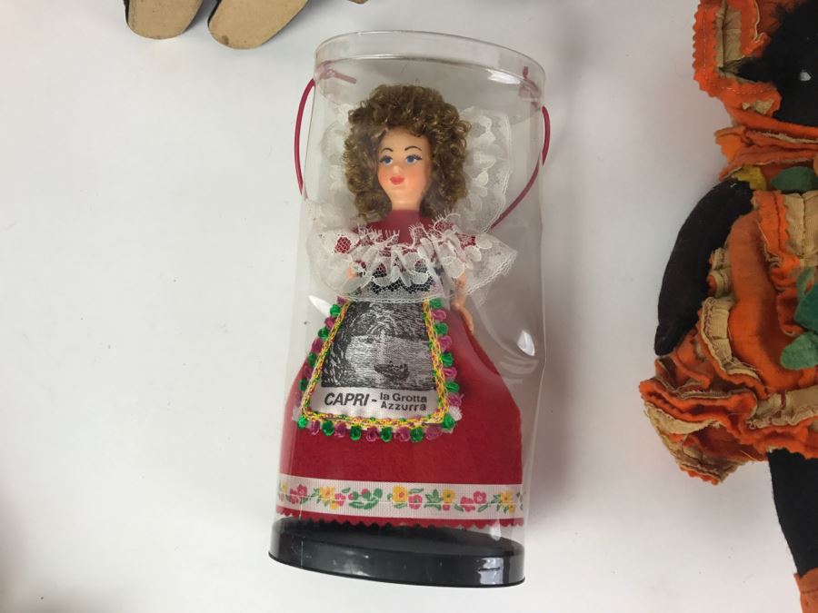 Collection Of Vintage International Dolls - See All Photos [Photo 15]