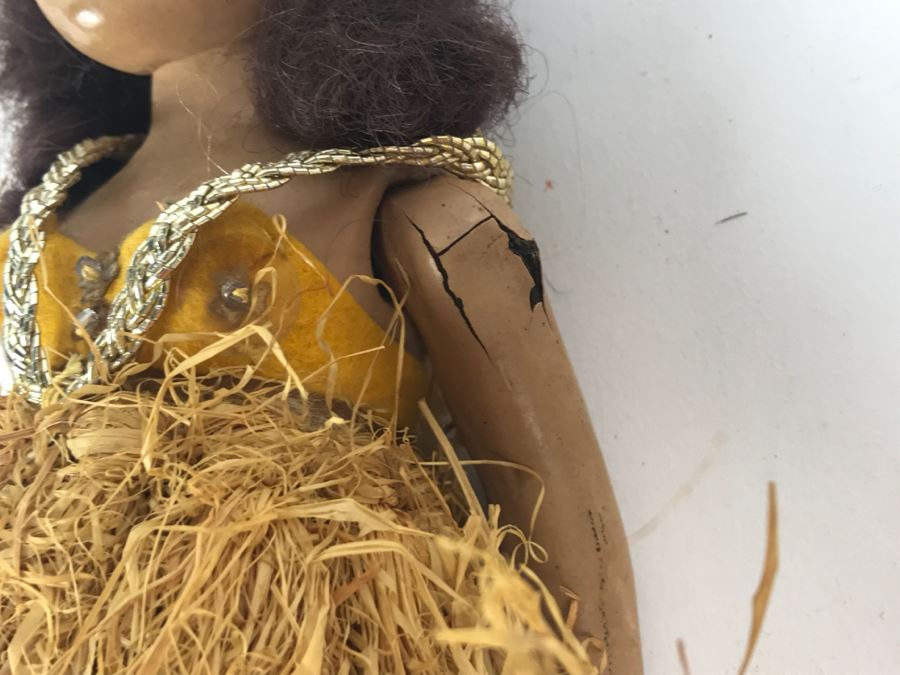 Vintage Hawaiian Doll - Leg Needs To Be Reattached [Photo 7]