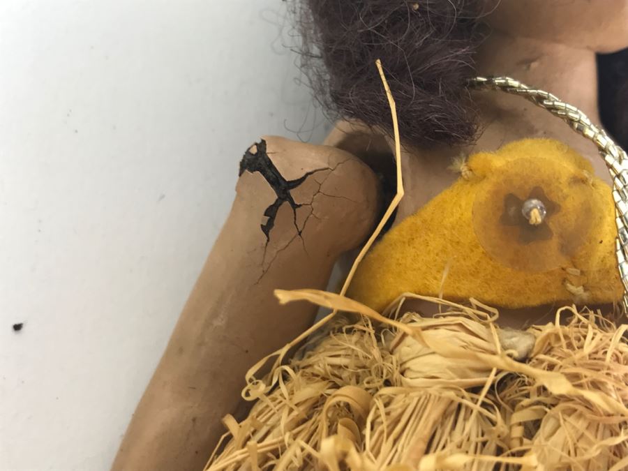 Vintage Hawaiian Doll - Leg Needs To Be Reattached [Photo 6]