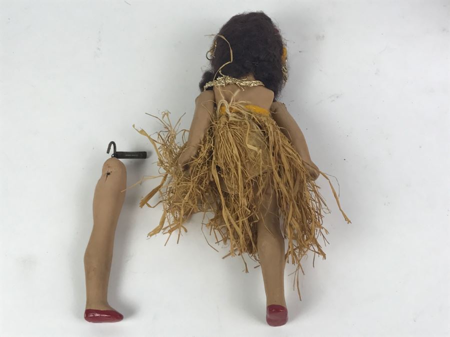 Vintage Hawaiian Doll - Leg Needs To Be Reattached [Photo 12]