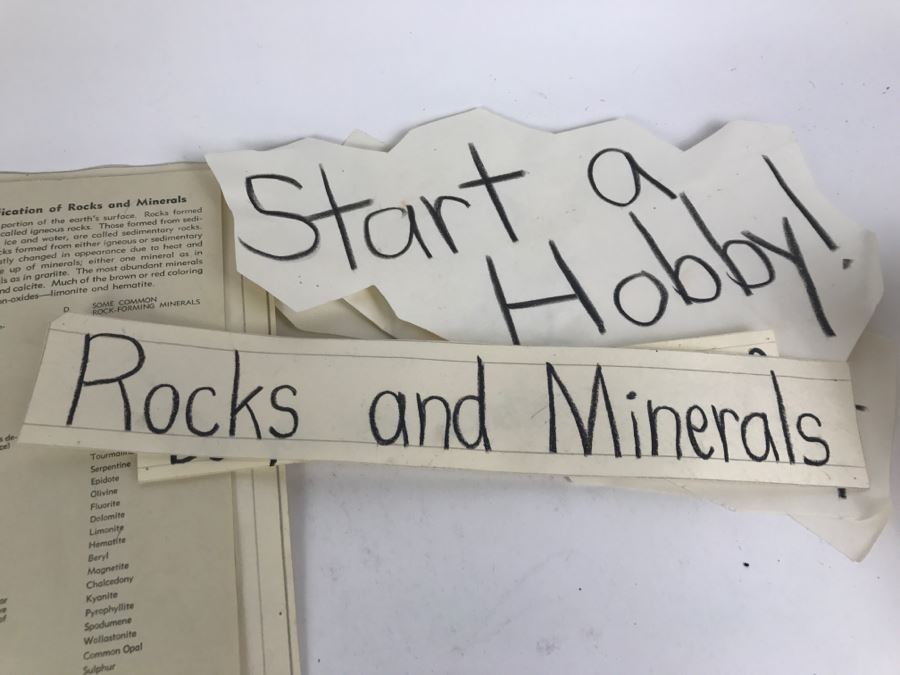 Various Labeled Rocks And Minerals Teaching Supplies [Photo 9]