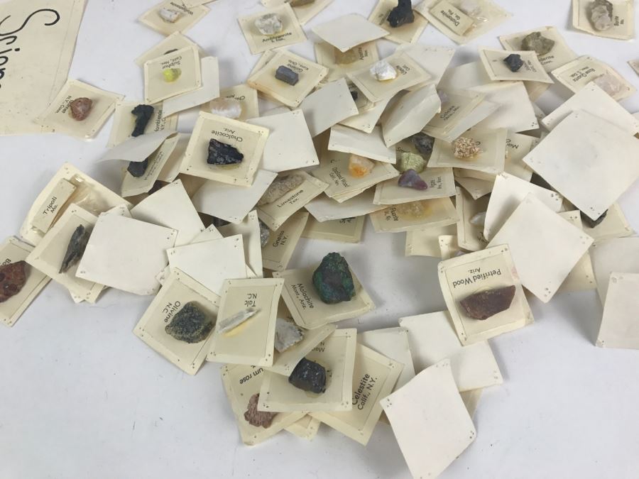 Various Labeled Rocks And Minerals Teaching Supplies [Photo 2]
