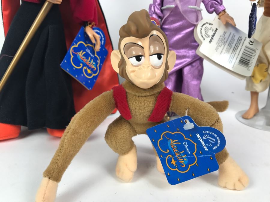 Vintage Disney's Aladdin Dolls [Photo 2]