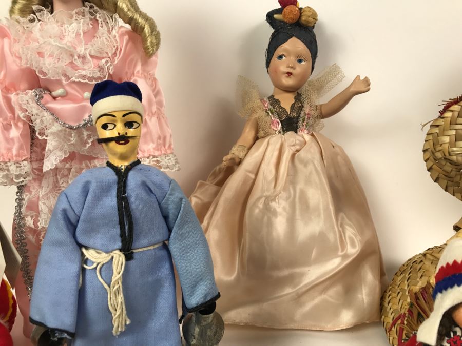 Collection Of Vintage International Dolls - See All Photos [Photo 12]