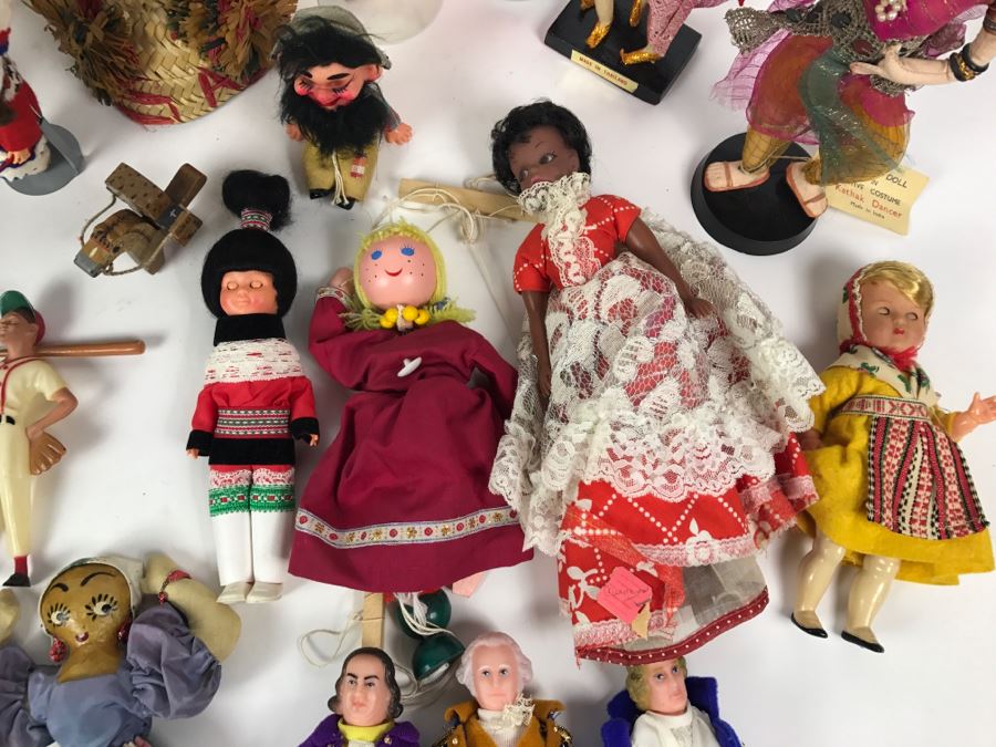 Collection Of Vintage International Dolls - See All Photos [Photo 23]