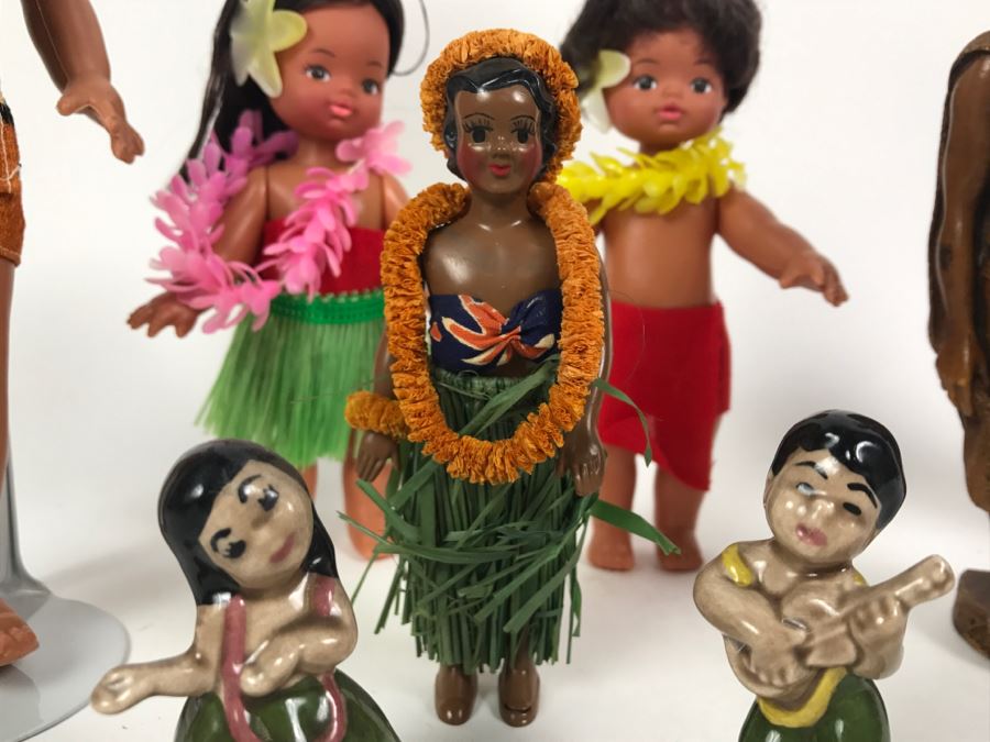 Collection Of Vintage Hawaiian Dolls [Photo 3]