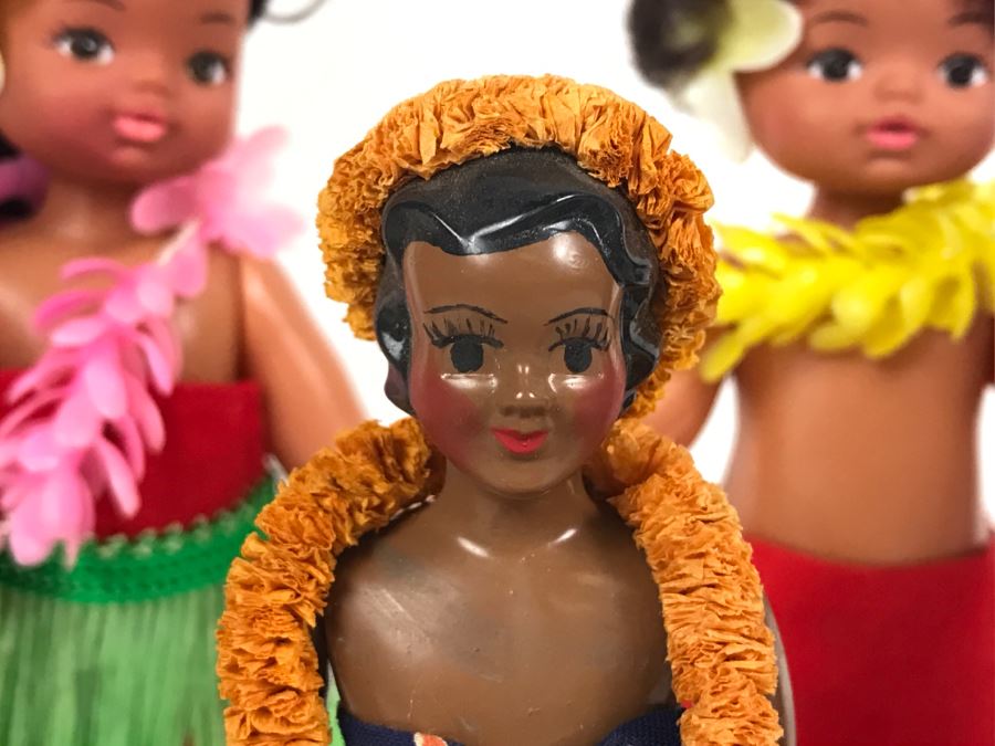 Collection Of Vintage Hawaiian Dolls [Photo 4]