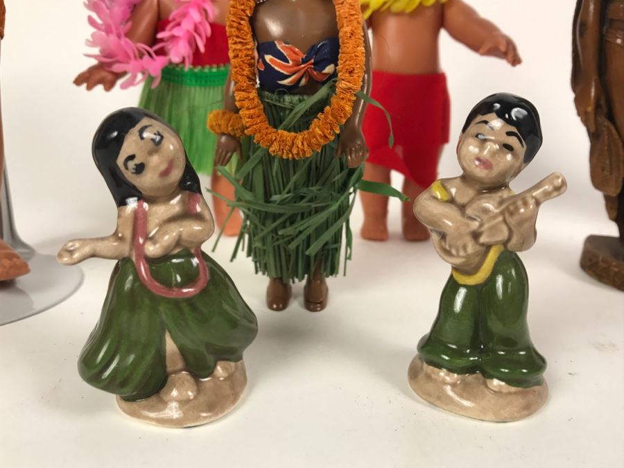 Collection Of Vintage Hawaiian Dolls [Photo 2]