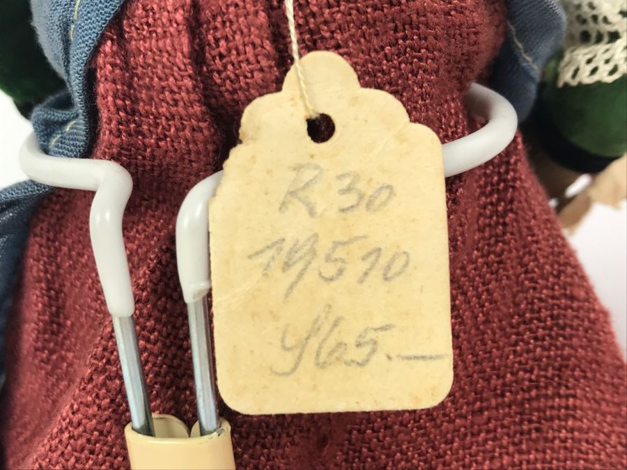 Vintage International Doll [Photo 7]