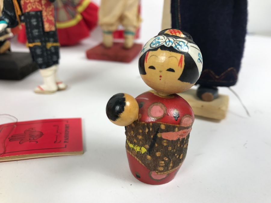 Collection Of Vintage International Dolls - See All Photos [Photo 13]