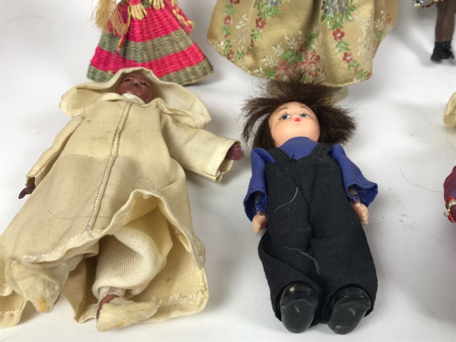 Collection Of Vintage International Dolls - See All Photos [Photo 19]