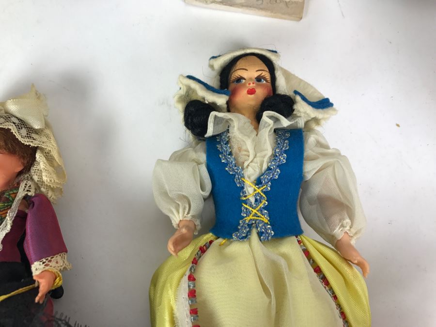 Collection Of Vintage International Dolls - See All Photos [Photo 6]
