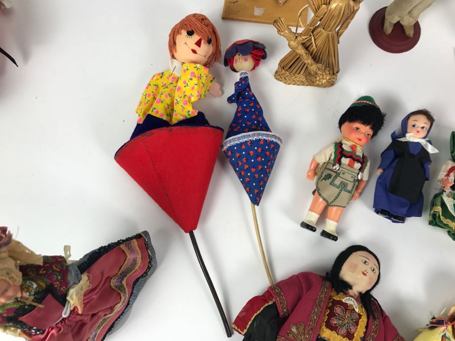 Collection Of Vintage International Dolls - See All Photos [Photo 3]