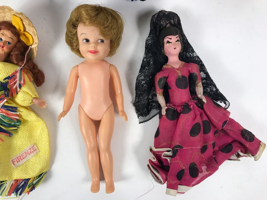 Collection Of Vintage International Dolls - See All Photos [Photo 22]